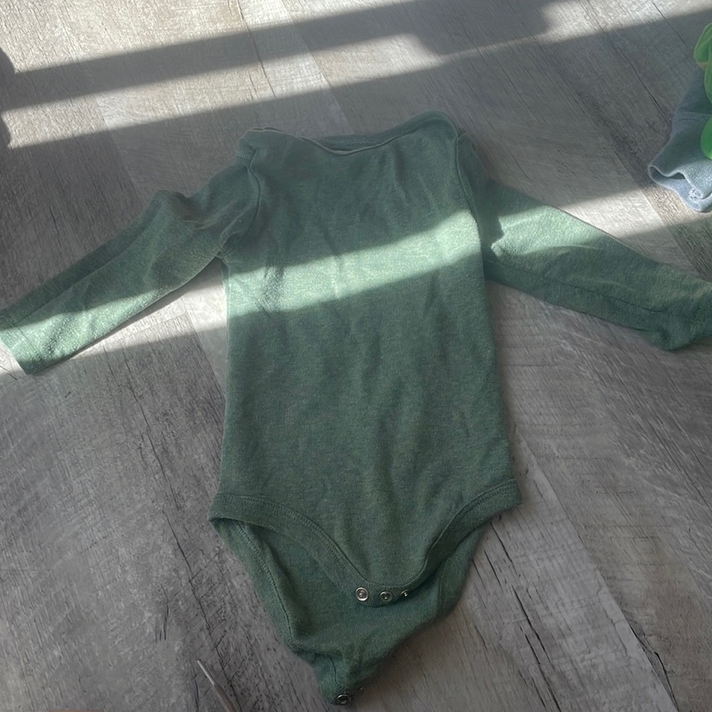 Baby long sleeve onesie